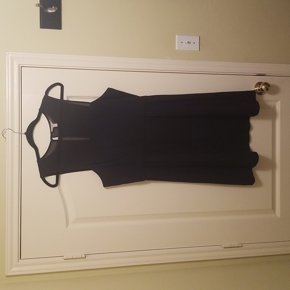 Black Sleeveless Dress